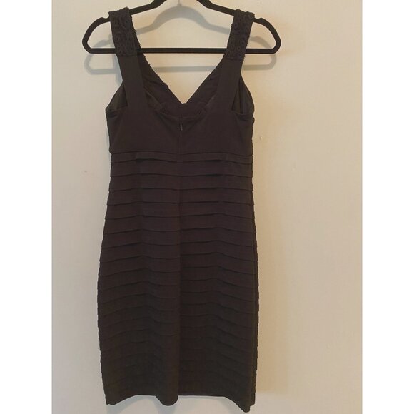 London Times Black Sleeveless Tiered Cocktail Dress Beaded Lace Size 8 - Picture 2 of 9